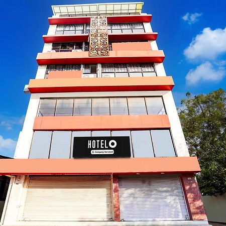Super Hotel O Geeta Mandir Formerly Hotel Green Park Ahmedabad Ngoại thất bức ảnh