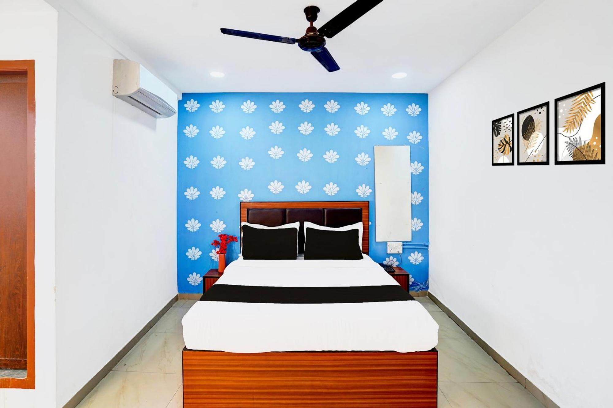 Super Hotel O Geeta Mandir Formerly Hotel Green Park Ahmedabad Ngoại thất bức ảnh